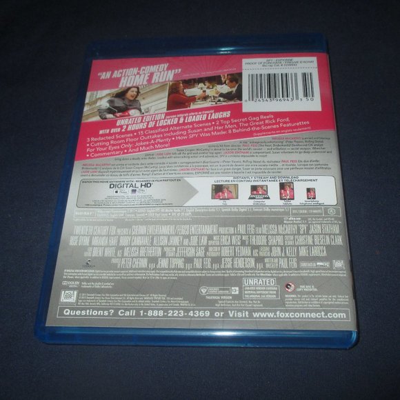Spy (Blu-ray Disc, 2015, Canadian) - Picture 3 of 3